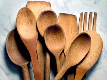 Heres-why-wooden-spoons-are-a-kitchen-must-have